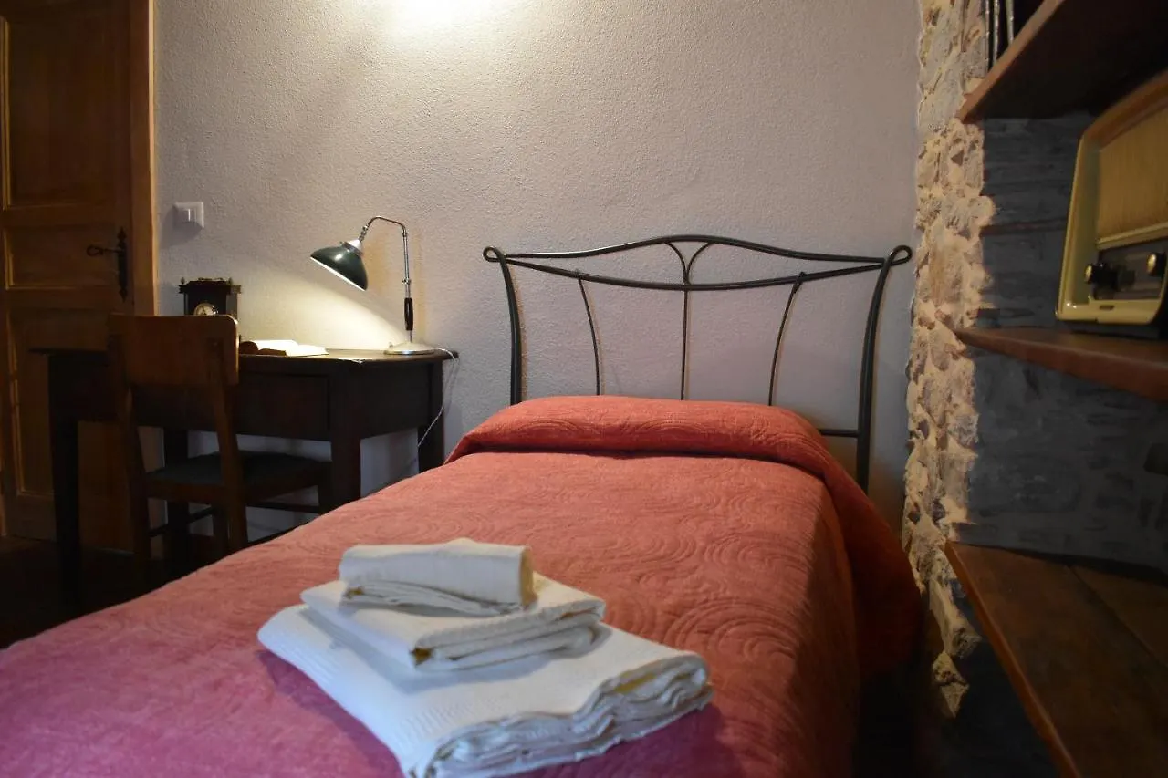 Feriehus Helikon -La Dimora Del Viandante- Villa Montalbano Elicona